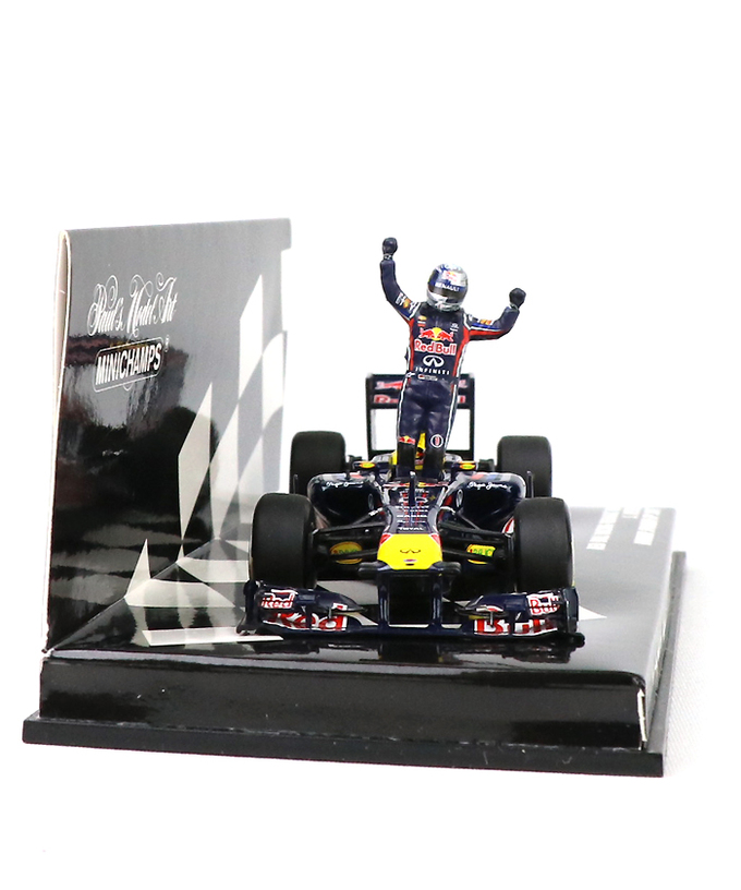 【海外並行品】ミニチャンプス 1/43スケール レッドブル レーシング ルノー RB7 セバスチャン・ベッテル　2011年スペインGP優勝/ARB拡大画像