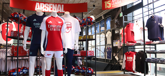 アーセナルFC オフィシャル ショップインショップ