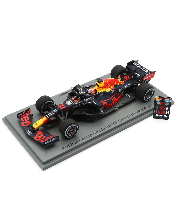 1 / レッドブル|1/43スケールスパーク 1/43スケール レッドブル レーシング ホンダ RB16B マックス・フェルスタッペン 2021年 オランダGP優勝 with ピットボード /ARB F1オフィシャルグッズストア EURO SPORTS公式通販