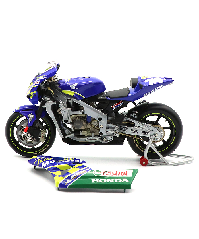 15 / motoGPチーム|バイク関連【海外並行品】ミニチャンプス 1/12 