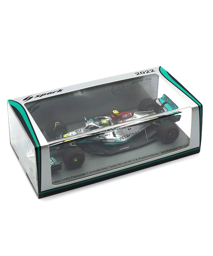 4 / メルセデス|1/43スケールスパーク 1/43スケール メルセデス AMG ペトロナス F1 W13 E パフォーマンス ルイス・ハミルトン  2022年 バーレーンGP 3位入賞 F1オフィシャルグッズストア EURO SPORTS公式通販