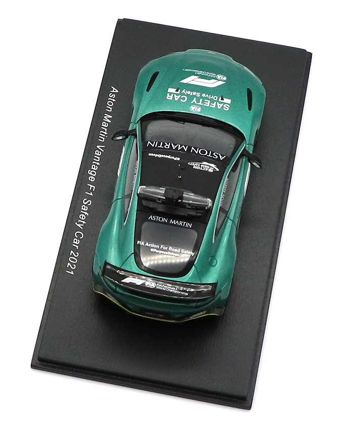 10 / F1 オフィシャル|1/43スケールスパーク 1/43スケール アストン 