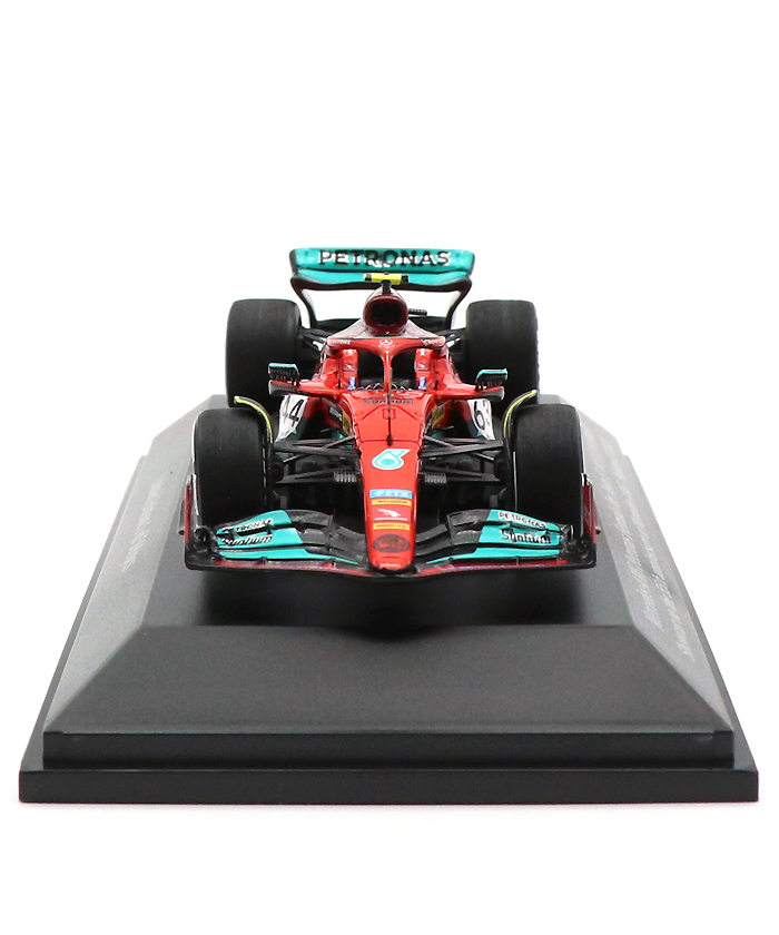 新品未使用メルセデスベンツF1カー - ミニカー