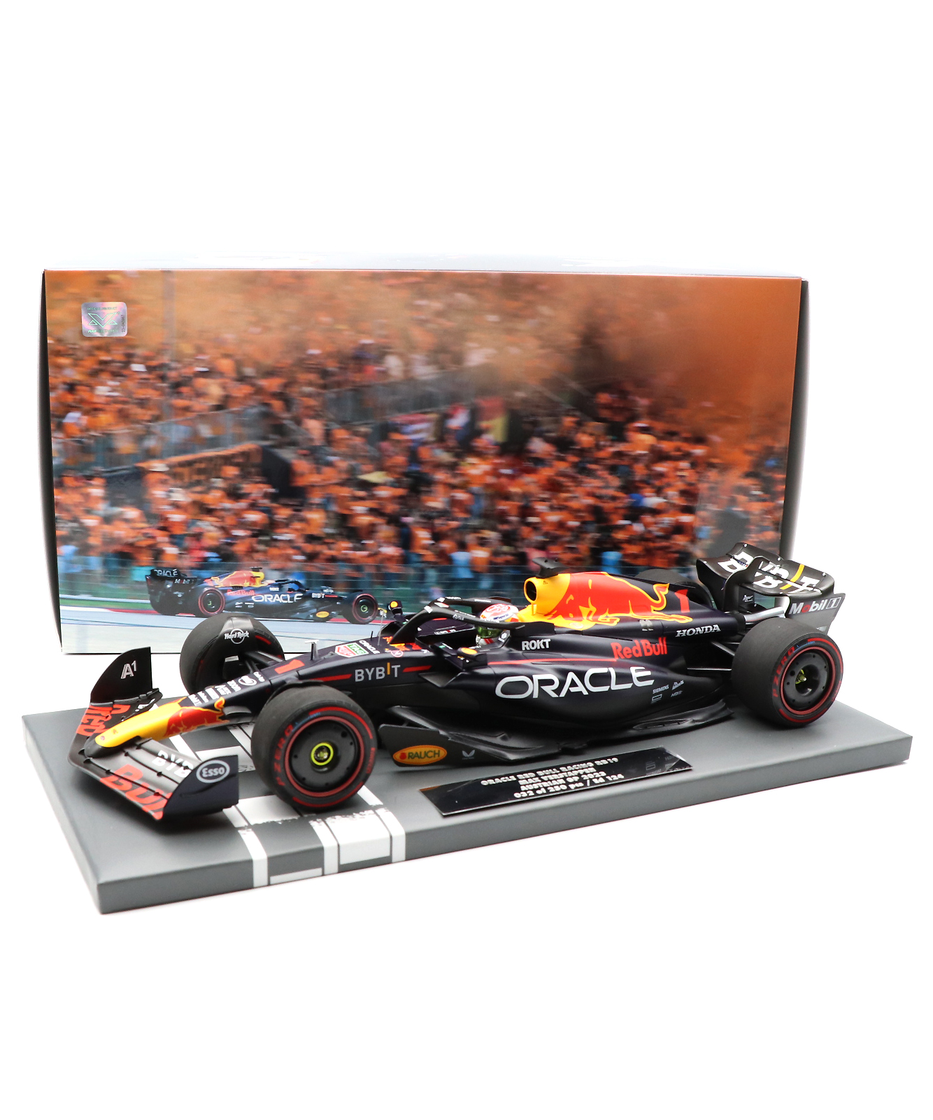 ミニチャンプス 1/18 RB15 オーストリアGP 優勝 M.フェルスタッペン