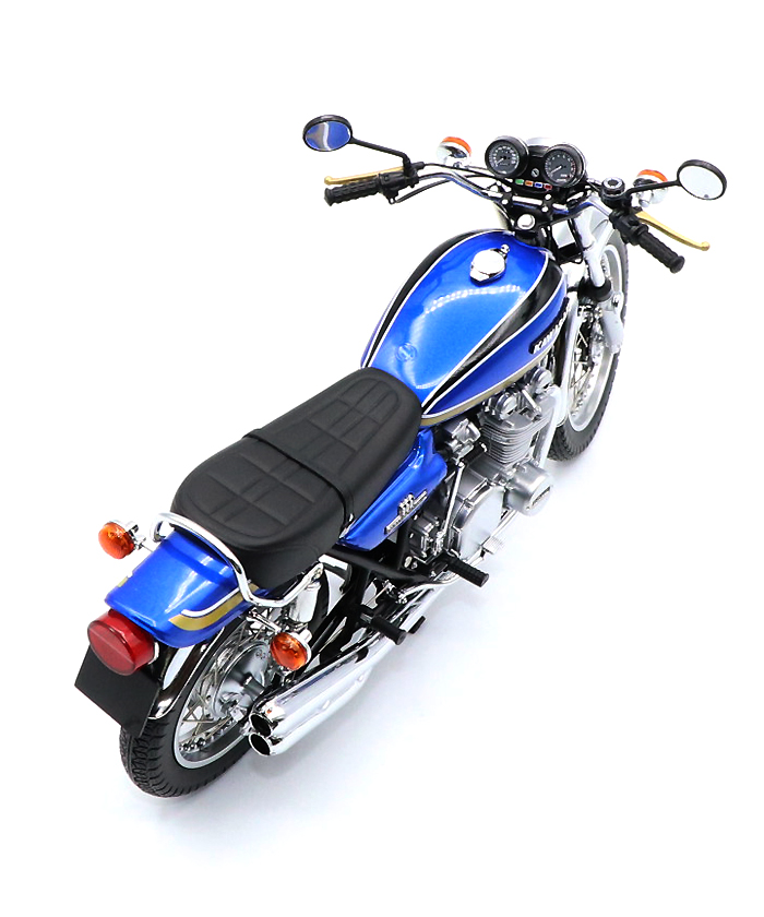 Kawasaki Z1 900 1972年モデル ミニチャンプス　1/12 35 / クルマメーカー他|バイク関連ミニチャンプス 1/12スケール