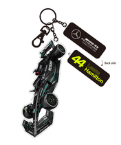 【30％オフセール】メルセデス AMG ペトロナス F1チーム 日本限定 ルイス・ハミルトン マシン キーリング 202…