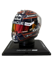 フェルスタッペン別注 シューベルト 1/4スケール マックス・フェルスタッペン 2025年 オレンジ ライオン ヘルメッ…