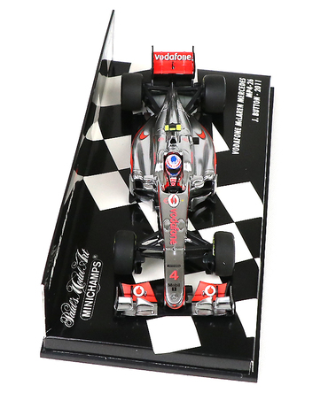 【海外並行品】ミニチャンプス 1/43スケール ボーダフォン マクラーレン メルセデス MP4-26 ジェンソン・バトン　2011年