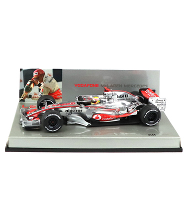 【海外並行品】マクラーレンチーム別注 ミニチャンプス 1/43スケール  ボーダフォン マクラーレン メルセデス 2008年 ショーカー ルイス・ハミルトン