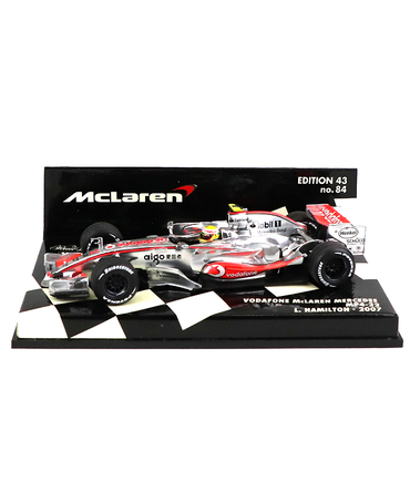 【海外並行品】ミニチャンプス 1/43スケール ボーダフォン マクラーレン メルセデス MP4/22 ルイス・ハミルトン 2007年