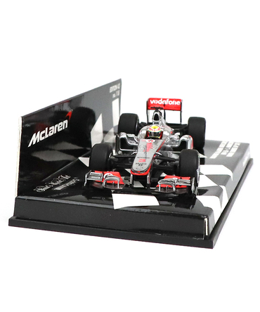 【海外並行品】ミニチャンプス 1/43スケール ボーダフォン マクラーレン メルセデス MP4-26 ルイス・ハミルトン 2011年中国GP優勝