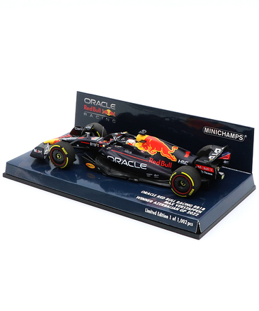 【30%オフセール】ミニチャンプス 1/43スケール オラクル レッドブル レーシング RB18 マックス・フェルスタッペン 2022年 アゼルバイジャンGP 優勝 /ARB/msa