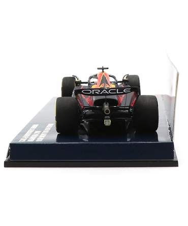 【30%オフセール】ミニチャンプス 1/43スケール オラクル レッドブル レーシング RB18 マックス・フェルスタッペン 2022年 アゼルバイジャンGP 優勝 /ARB/msa