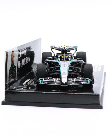 ミニチャンプス 1/43スケール メルセデス AMG ペトロナス F1 W15 E パフォーマンス ルイス・ハミルトン 2024年 /24f1m