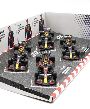 ブラゴ 1/43スケール レッドブル / マックス・フェルスタッペン F1 モデルカー4台セット
