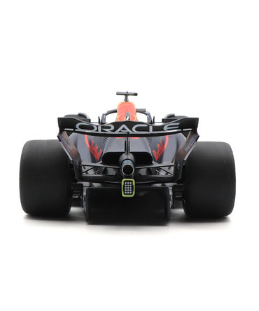 ミニチャンプス 1/18スケール オラクル レッドブルレーシング マックス・フェルスタッペン 2024年 ラスベガスGP ワールドチャンピオン