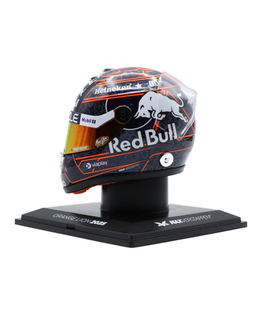 フェルスタッペン別注 シューベルト 1/4スケール マックス・フェルスタッペン 2025年 オレンジ ライオン ヘルメット レッドブル レーシング チーム/ARB