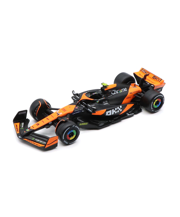 ブラゴ 1/43スケール マクラーレン メルセデス-ベンツ ACTROS GIGASPACE トランスポーター / MCL38 ランド・ノリス セット
