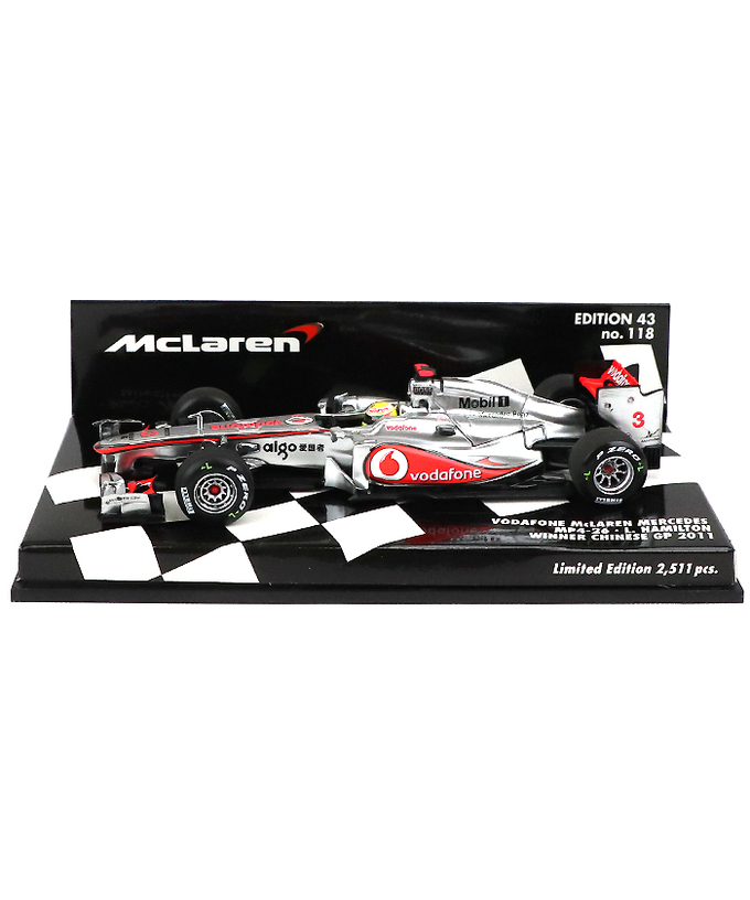 【海外並行品】ミニチャンプス 1/43スケール ボーダフォン マクラーレン メルセデス MP4-26 ルイス・ハミルトン 2011年中国GP優勝拡大画像
