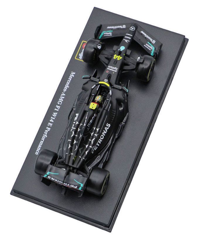ブラゴ 1/43スケール メルセデス AMG ペトロナス F1 W14 E パフォーマンス ルイス・ハミルトン 2023年（ドライバー付属）/23f1m拡大画像