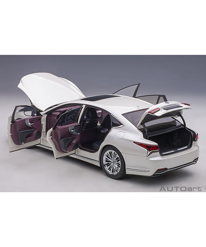 オートアート 1/18スケール レクサス LS500h （メタリック・ホワイト）/msl拡大画像