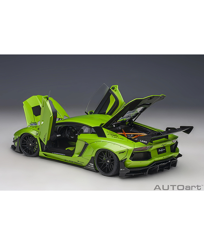 オートアート 1/18スケール LB-WORKS ランボルギーニ アヴェンタドール リミテッドエディション （パール・グリーン）/msl拡大画像
