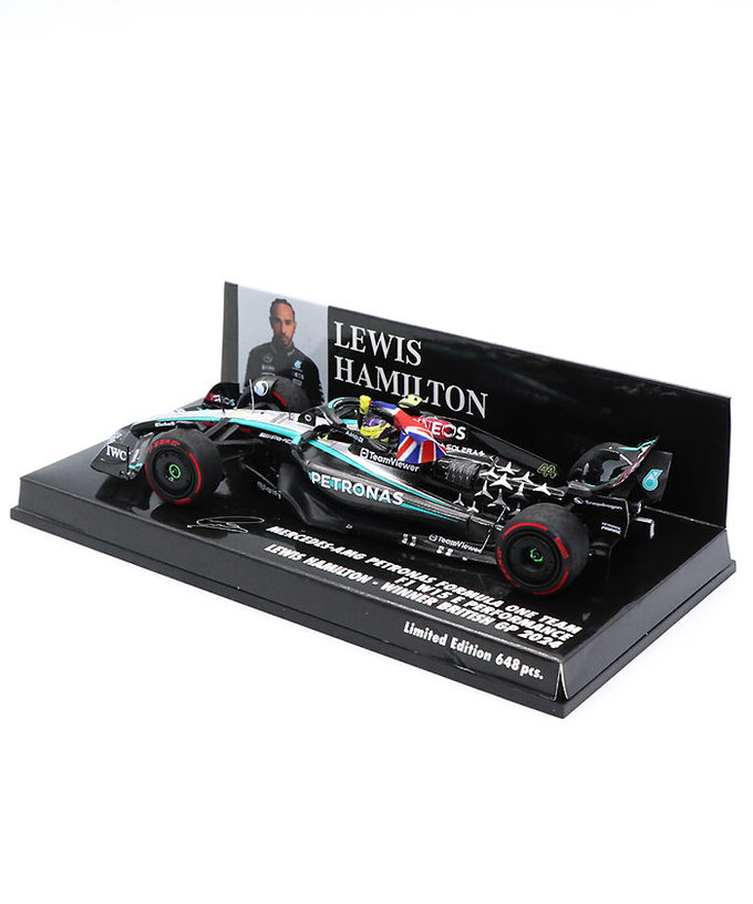 ミニチャンプス 1/43スケール メルセデス AMG ペトロナス F1 W15 E パフォーマンス ルイス・ハミルトン 2024年 イギリスGP 優勝 フラッグ付き拡大画像