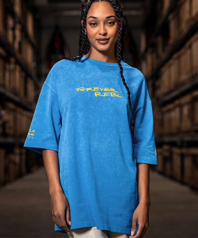 オラクル レッドブル レーシング NewEra バックグラフィック オーバーサイズ Tシャツ ブルー 2025拡大画像
