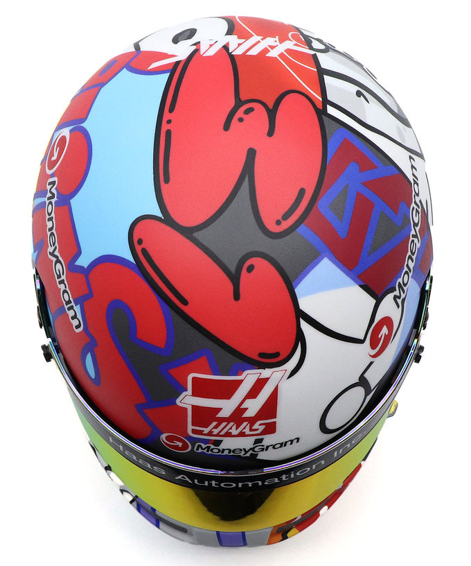 BELL 1/2スケール エステバン・オコン 2025年 マイアミGP ハース ヘルメット拡大画像