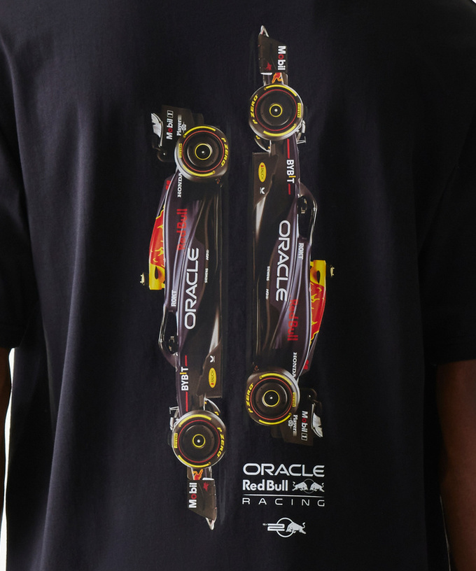 オラクル レッドブルレーシング NewEra カーグラフィック オーバーサイズTシャツ拡大画像