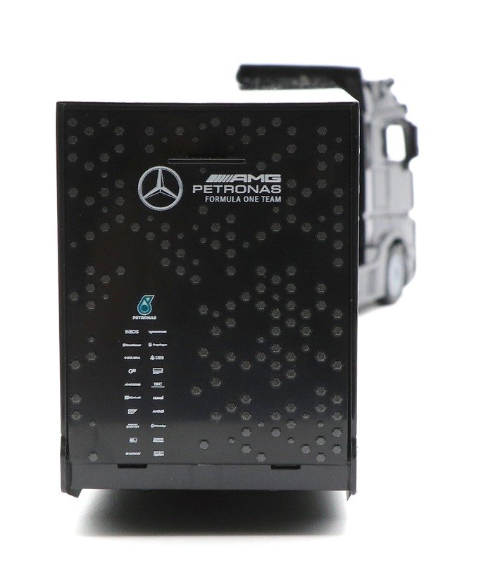 ブラゴ 1/43スケール メルセデス-ベンツ ACTROS GIGASPACE トランスポーター / W15 ジョージ・ラッセル セット拡大画像