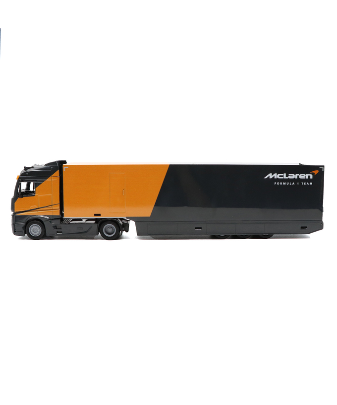 ブラゴ 1/43スケール マクラーレン メルセデス-ベンツ ACTROS GIGASPACE トランスポーター / MCL38 ランド・ノリス セット拡大画像