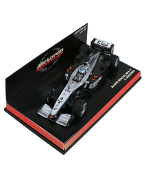 【海外並行品】ミニチャンプス 1/43スケール マクラーレン メルセデス MP4/17 キミ・ライコネン