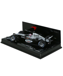 【海外並行品】マクラーレン別注 ミニチャンプス 1/43スケール マクラーレン メルセデス MP4-19 キミ・ライコネン