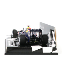 【海外並行品】ミニチャンプス 1/43スケール レッドブル レーシング ルノー RB7 セバスチャン・ベッテル　2011年日本GP　ワールドチャンピオン/ARB