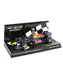 【海外並行品】ミニチャンプス 1/43スケール レッドブル レーシング ルノー RB7 セバスチャン・ベッテル　2011年スペインGP優勝/ARB