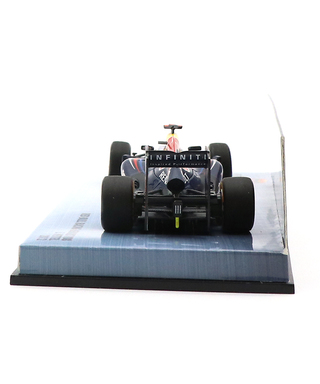 【海外並行品】ミニチャンプス 1/43スケール レッドブル レーシング ルノー RB8 セバスチャン・ベッテル 2012年 /ARB