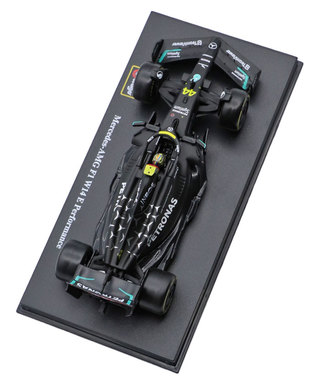 ブラゴ 1/43スケール メルセデス AMG ペトロナス F1 W14 E パフォーマンス ルイス・ハミルトン 2023年（ドライバー付属）/23f1m