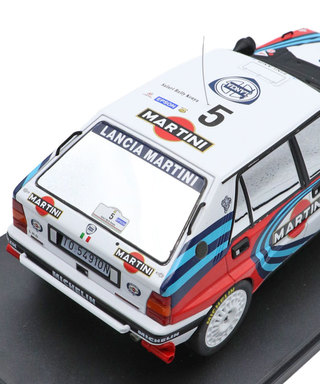 【30%オフセール】イクソ 1/18スケール ランチア デルタ インテグラーレ 16V NO.5 1990年 サファリ ラリー /msl