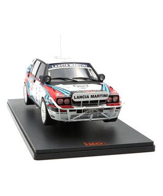 【30%オフセール】イクソ 1/18スケール ランチア デルタ インテグラーレ 16V NO.2 1990年 サファリ ラリー /msl