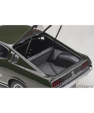 オートアート 1/18スケール トヨタ セリカ リフトバック 2000GT （RA25） 1973 （モスグリーン）/msl