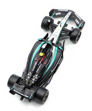 ブラゴ 1/43スケール メルセデス AMG ペトロナス F1 W15 E パフォーマンス ルイス・ハミルトン 2024年 /24f1m