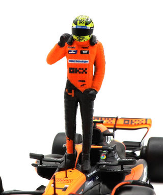ブラゴ 1/24スケール マクラーレン F1 チーム MCL38 ランド・ノリス 2024年 マイアミGP F1初優勝 (ドライバーフィギュア付属)