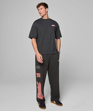 PUMA FORMULA 1 カモフラ グラフィック Tシャツ 2025 