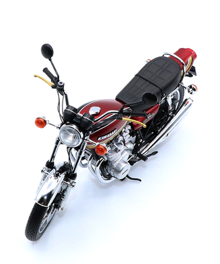 ミニチャンプス 1/12スケール カワサキ Z1 900 スーパー4 1972年 レッド/ブラウン 