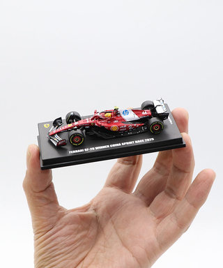 ルックスマート 1/64スケール フェラーリ SF-25 ルイス・ハミルトン 2025年 中国GP スプリントレース 優勝 /spk